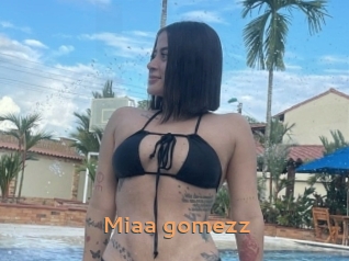 Miaa_gomezz