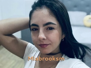 Miabrooksm