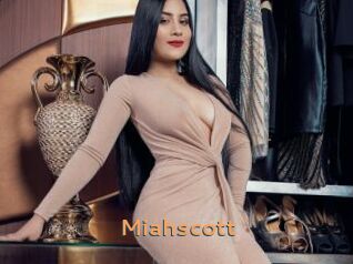 miahscott Du Cul A Gogo