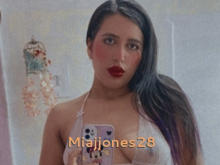 Miajjones28