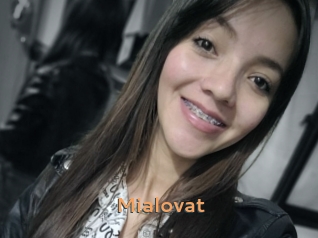 Mialovat
