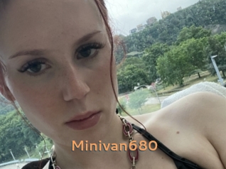 Minivan680