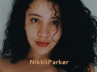 NikkiiParker