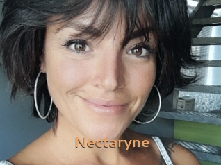 Nectaryne