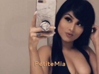 PetiteMia