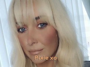 Pixie_xo