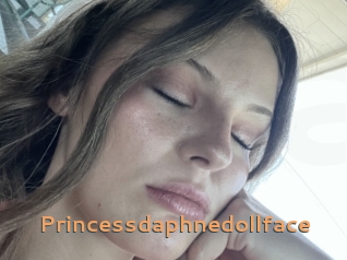 Princessdaphnedollface