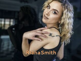 RianaSmith