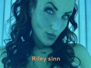 Riley_sinn