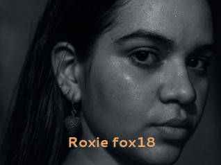 Roxie_fox18