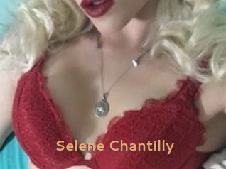 Selene_Chantilly