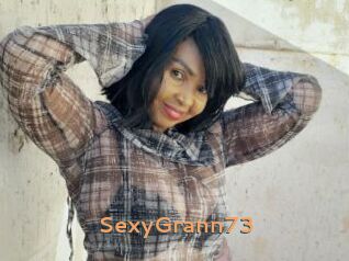 SexyGrann73