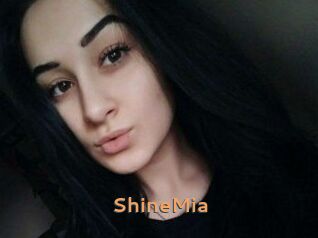 ShineMia