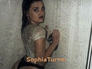 Sophia_Turner