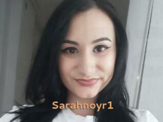 Sarahnoyr1