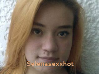 Selenasexxhot
