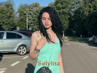 selyina Du Cul A Gogo