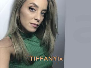 TIFFANYIx Du Cul A Gogo