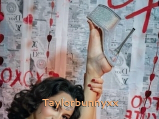 Taylorbunnyxx