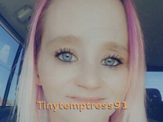 Tinytemptress91
