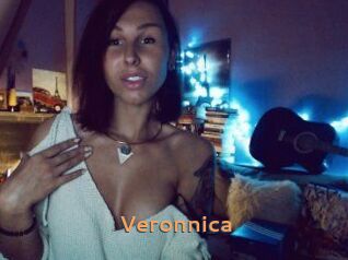 Veronnica