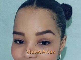 Violet_Arias