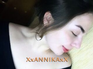 XxANNIKAxX